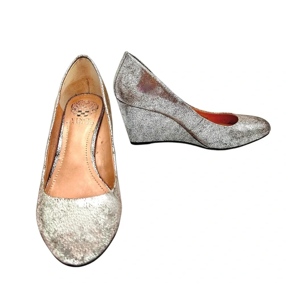 Vince Camuto Metallic Leather Wedge Heels Sz 6.5 VC-Melle Enhanced Silver‎ Pumps